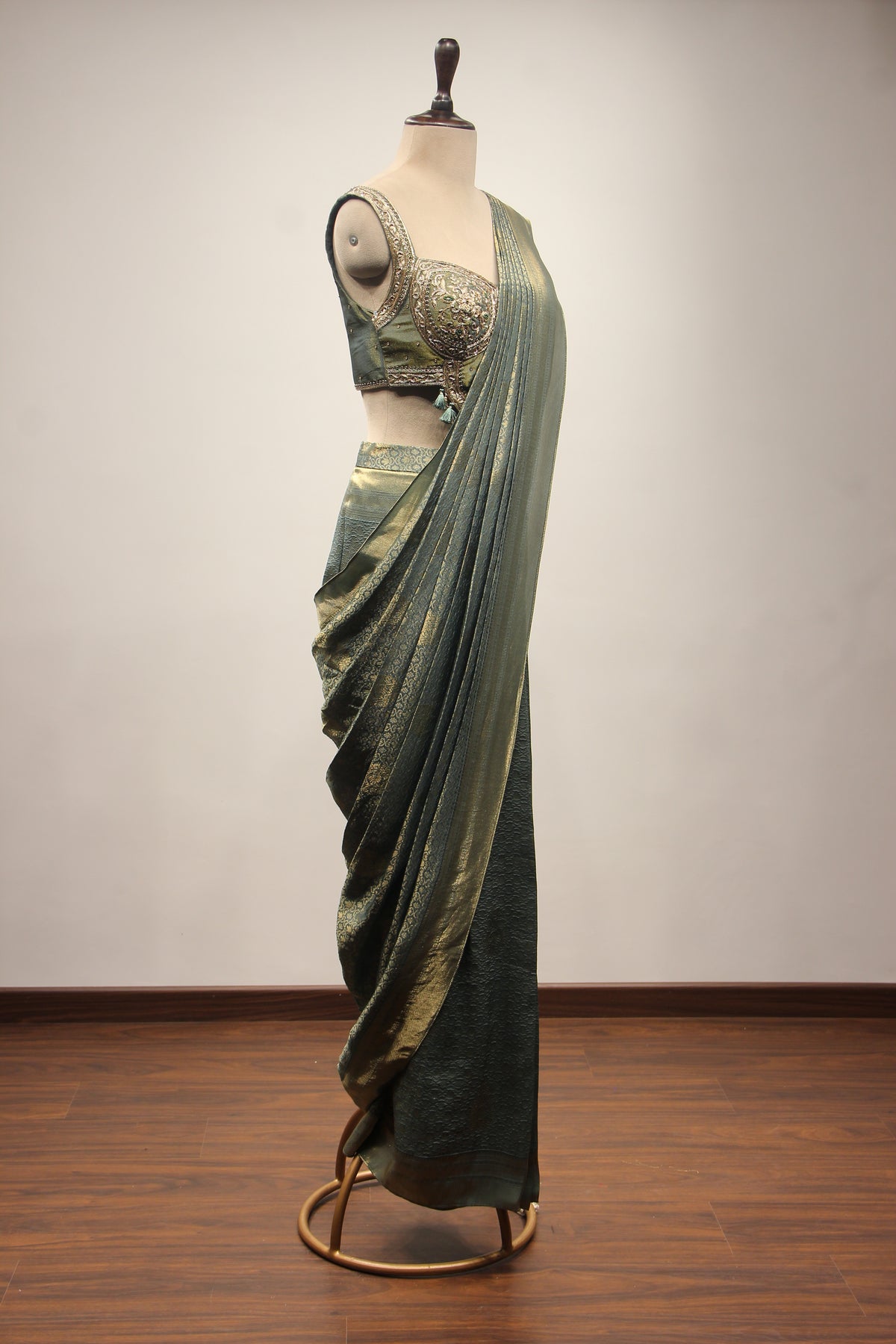 Banarasi Brocade Drape Saree with Zardozi & Cut Dana Handwork Corset in Green – side view
