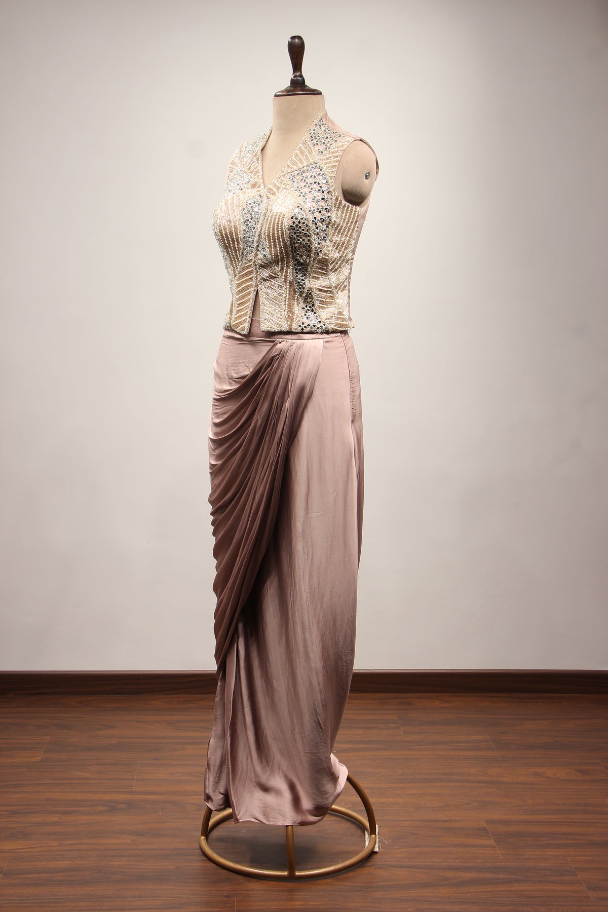 Rose Gold Crepe Long Top Indo Western with Mirror & Cut Dana Handwork – side view
