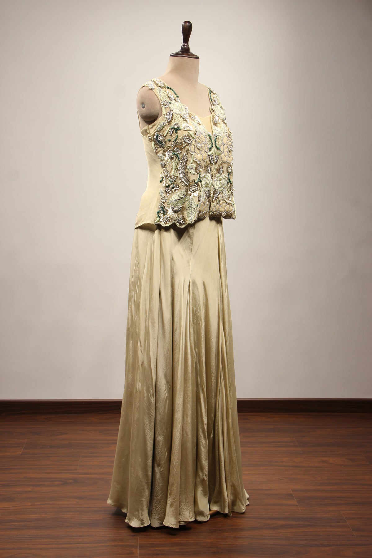 Gold Tissue Long Top Indo Western with Hand Embroidery & Resham – other side view