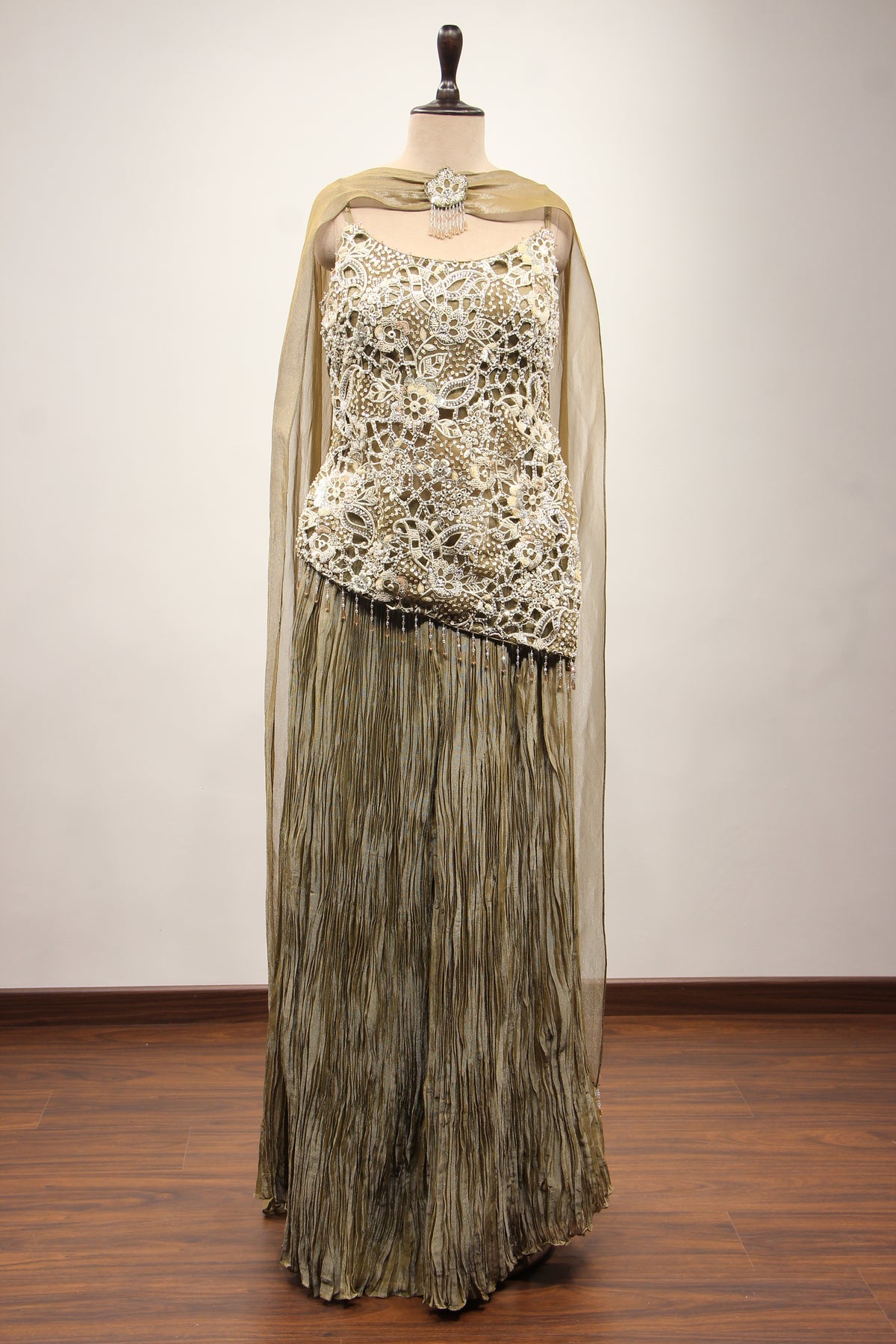 Crush Tissue Sharara Suit with Bead & Cut Dana Handwork Choker Dupatta in Green – front view
