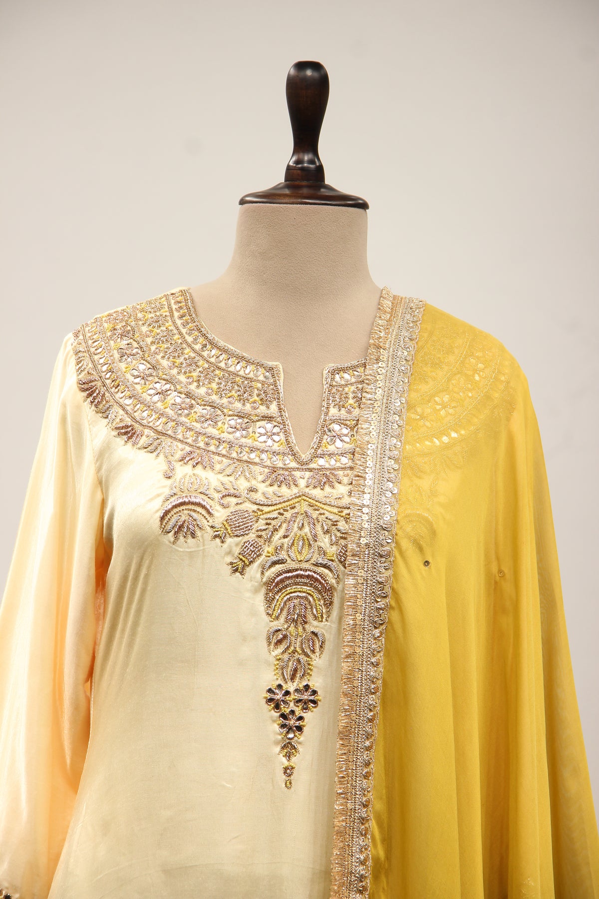 Cream Satin Pant Suit with Hand Embroidery & Gota Patti Handwork Yoke – front close-up