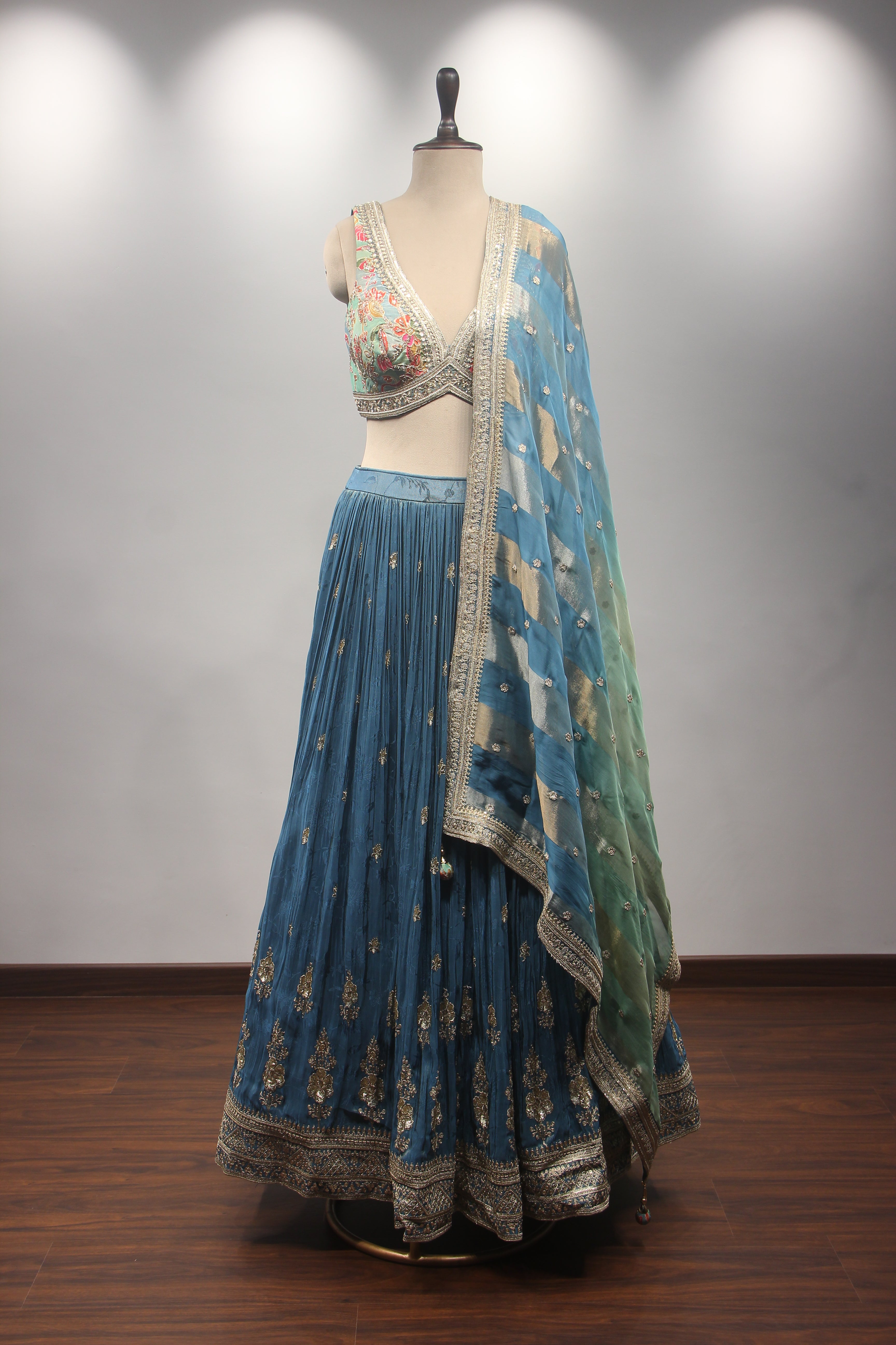 Ready to wear saree with handwork blouse
