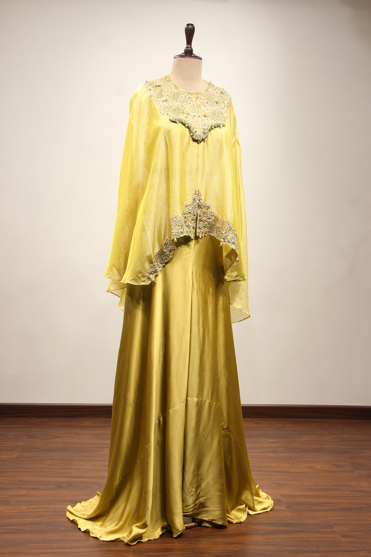 Green Shimmer Tissue Kaftan Indo Western with Hand Embroidery & Beads – other side view