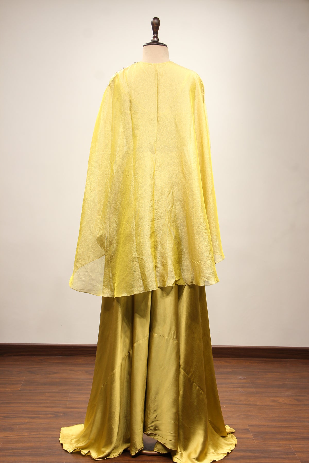 Green Shimmer Tissue Kaftan Indo Western with Hand Embroidery & Beads – back view