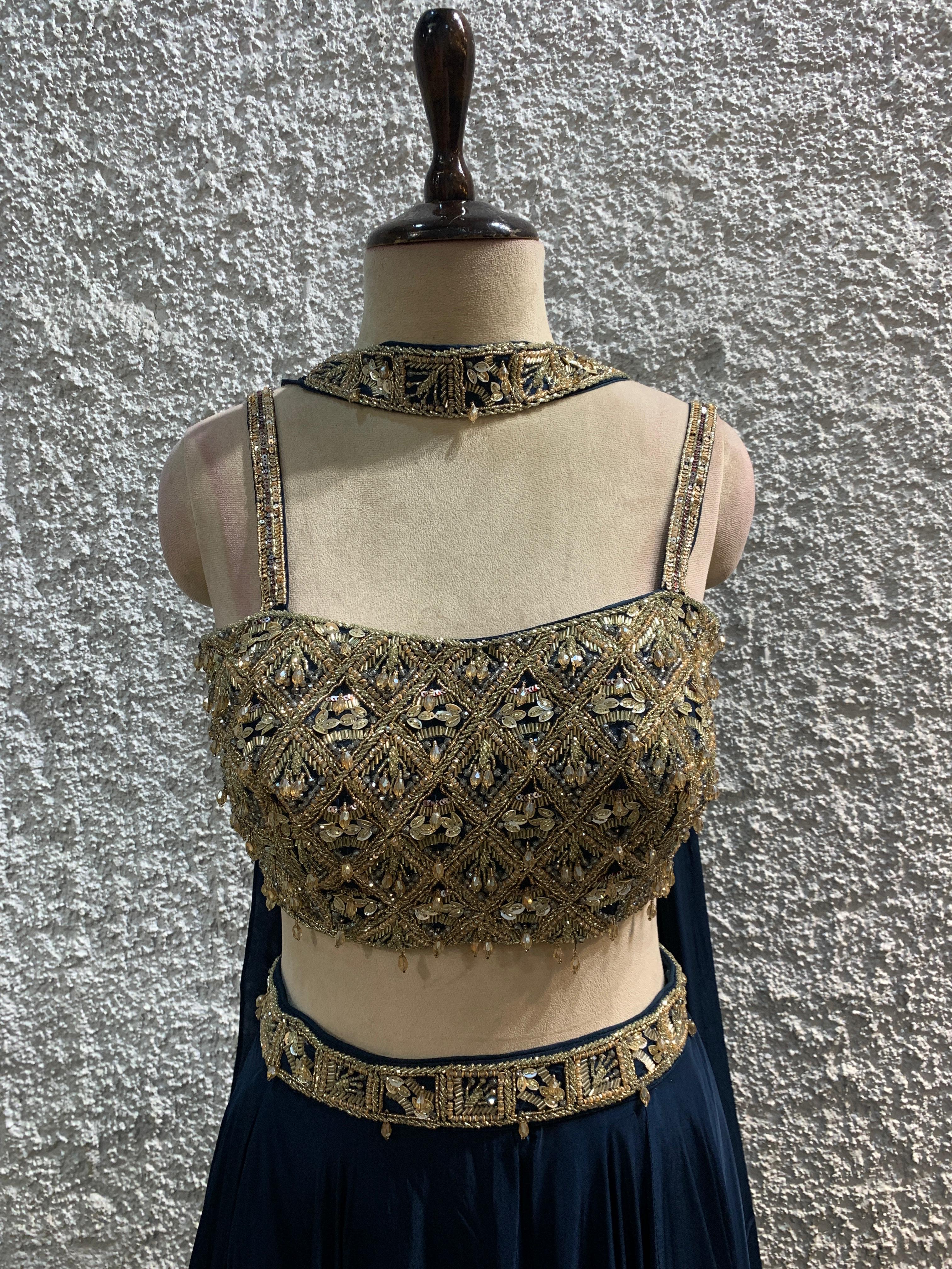 lehenga choker dupatta embroidered work blouse-focus