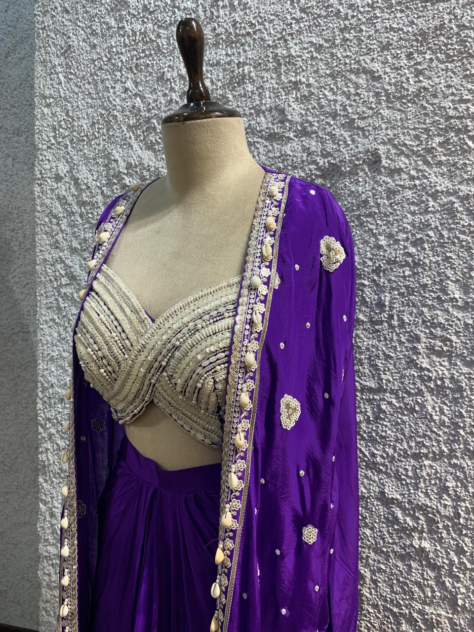 Indo-Western shurg embroidred work blouse-side