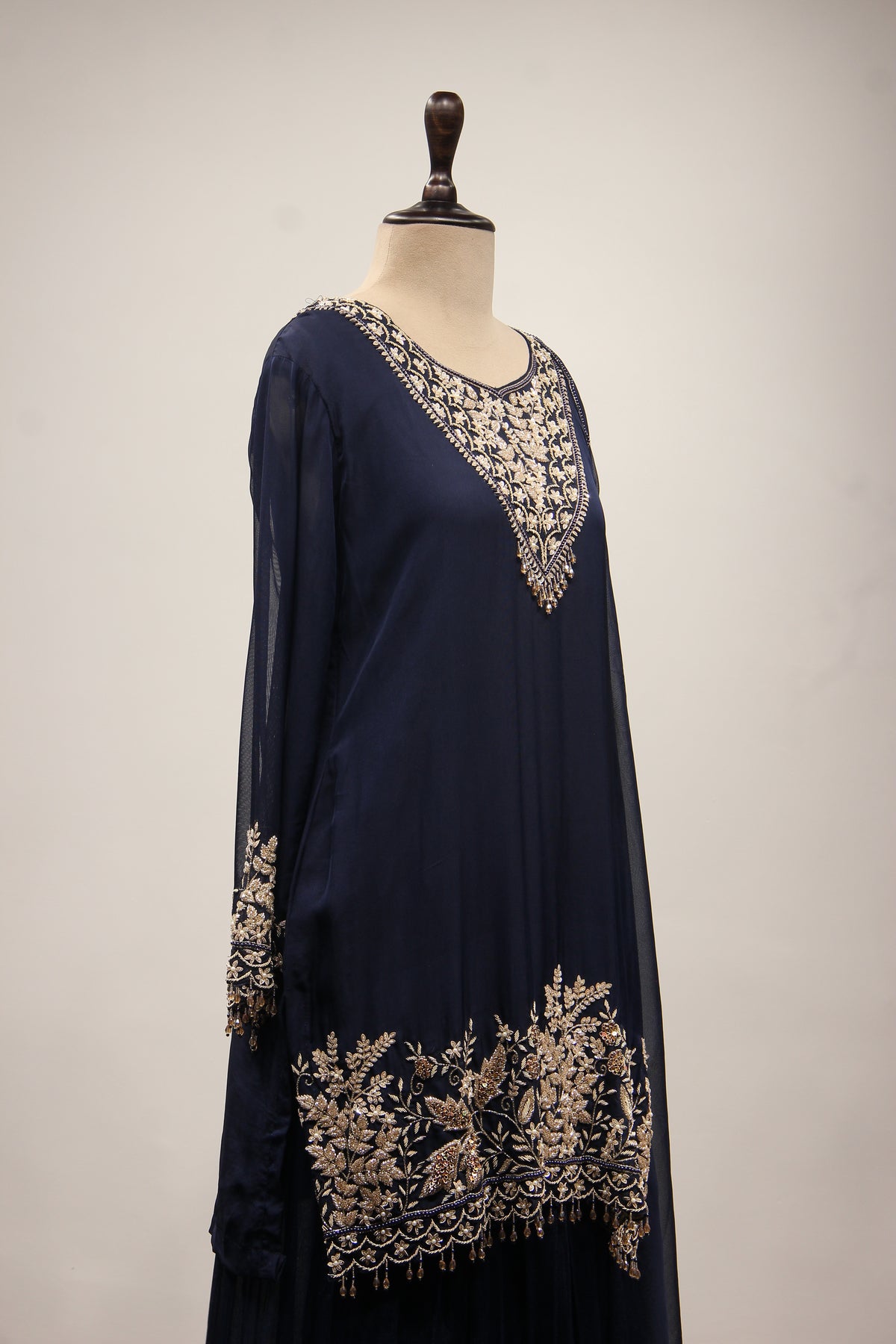 Organza Sharara with Cut Dana & Zardozi Handwork Full Sleeves