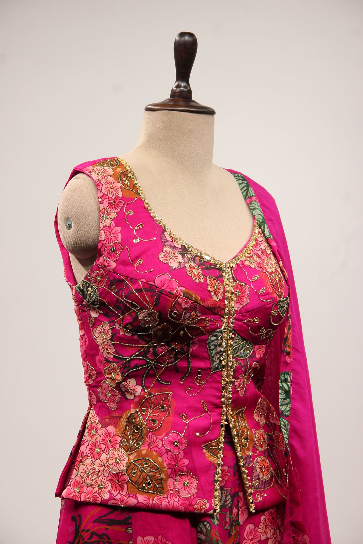 Rani Organza Indo Western Palazzo Set with Printed & Mirror Handwork – other side close-up
