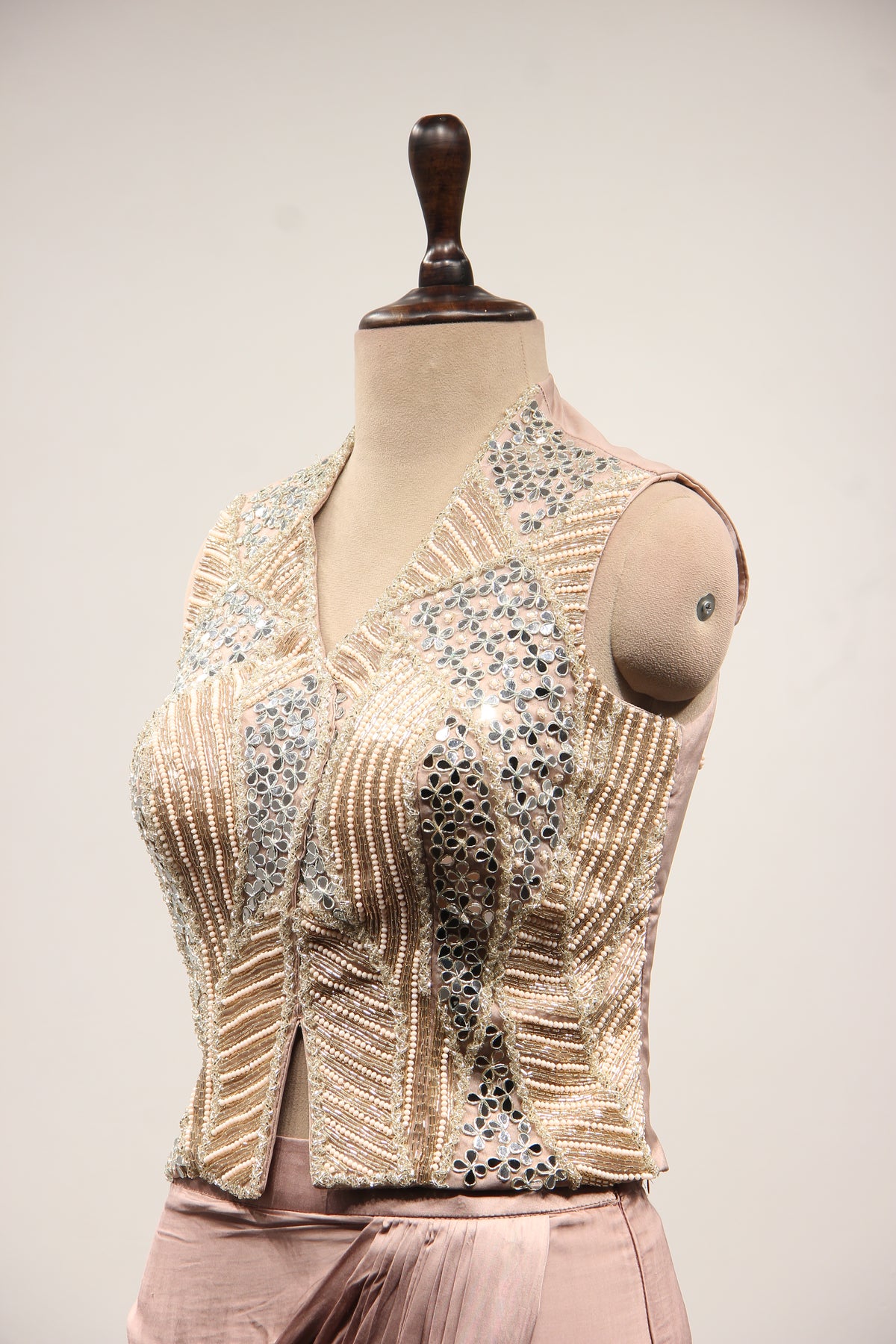 Rose Gold Crepe Long Top Indo Western with Mirror & Cut Dana Handwork – side close-up
