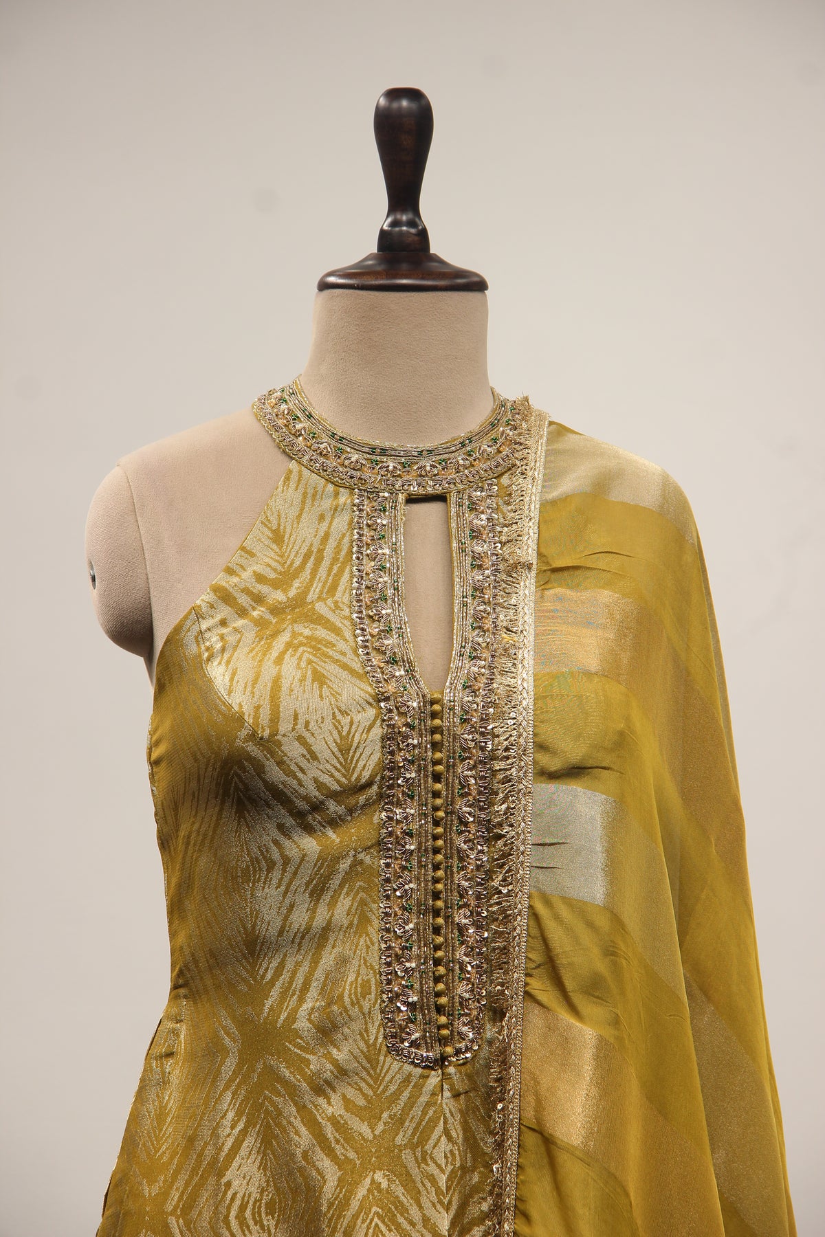 Mehendi Banarasi Brocade Pant Suit with Zardozi & Cut Dana Handwork – front close-up