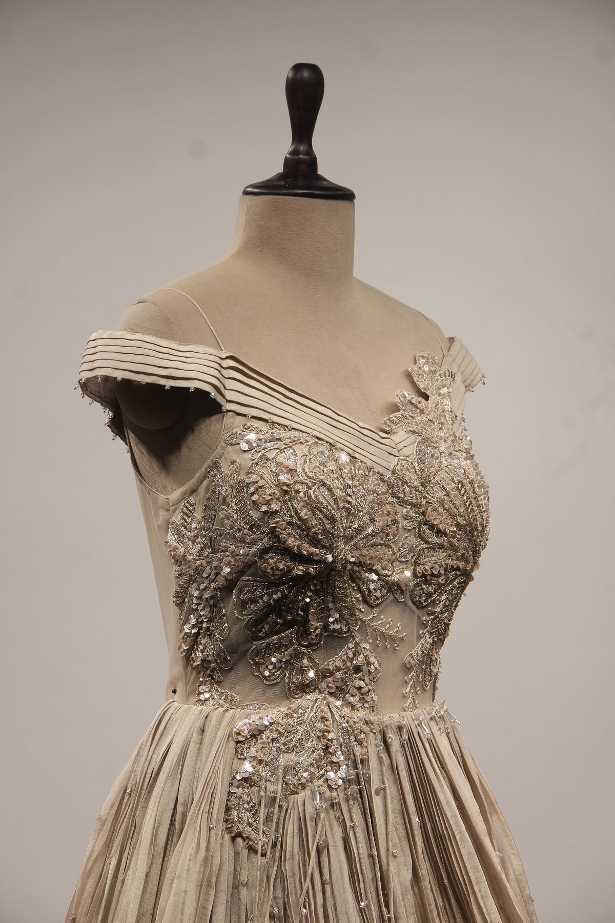 Grey Tissue Off-Shoulder A-Line Gown with Sequin & Cut Dana Handwork – other side close-up