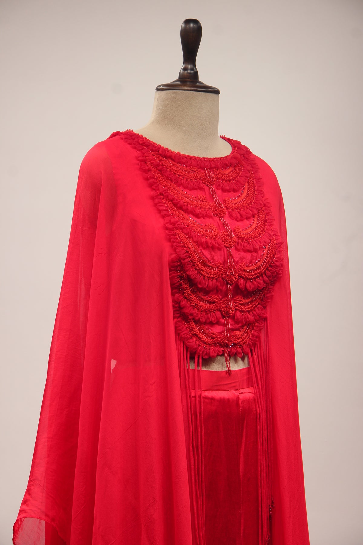 Red Organza Kaftan Palazzo Indo Western with Resham & Sequin Handwork – other side close-up