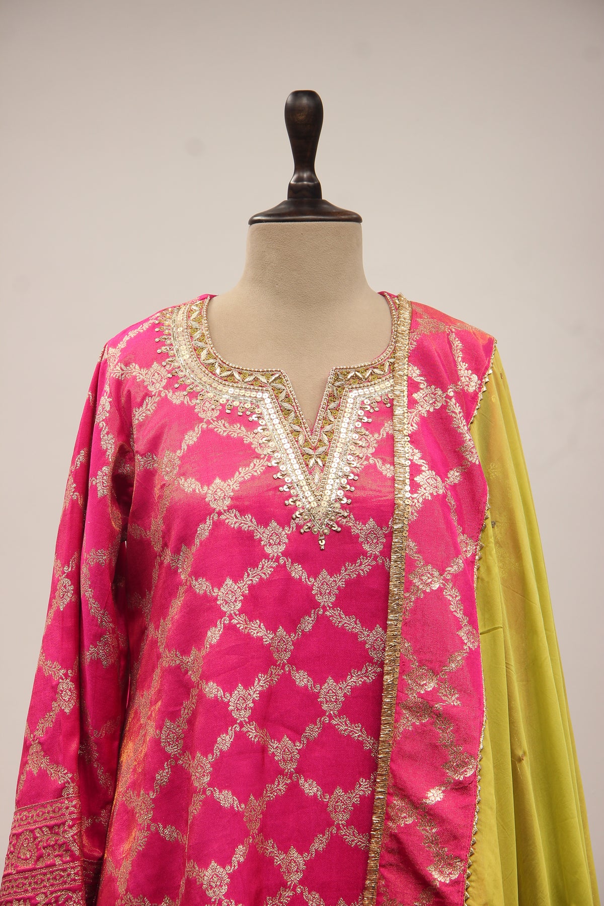 Rani Banarasi Brocade Farshi Suit with Sequin & Zardozi Handwork – front close-up