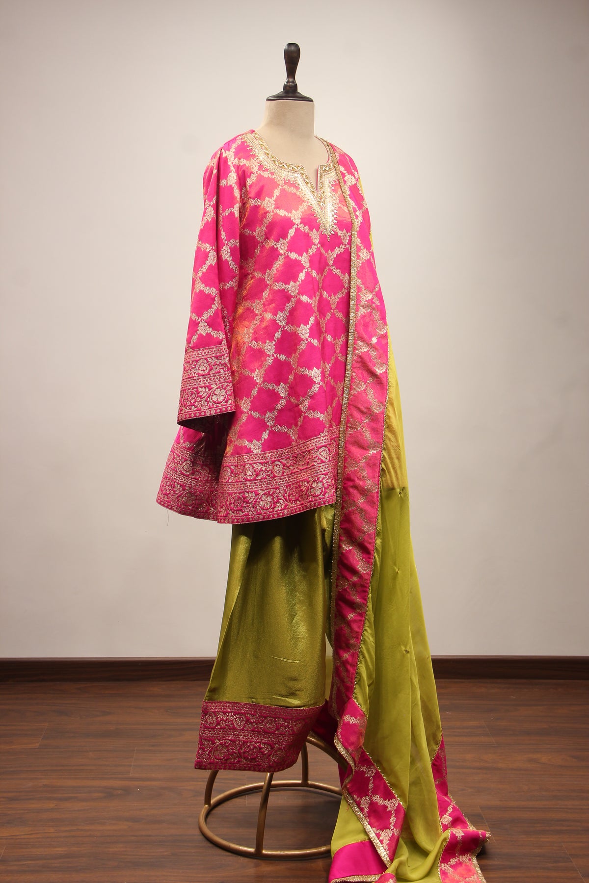 Rani Banarasi Brocade Farshi Suit with Sequin & Zardozi Handwork – other side view