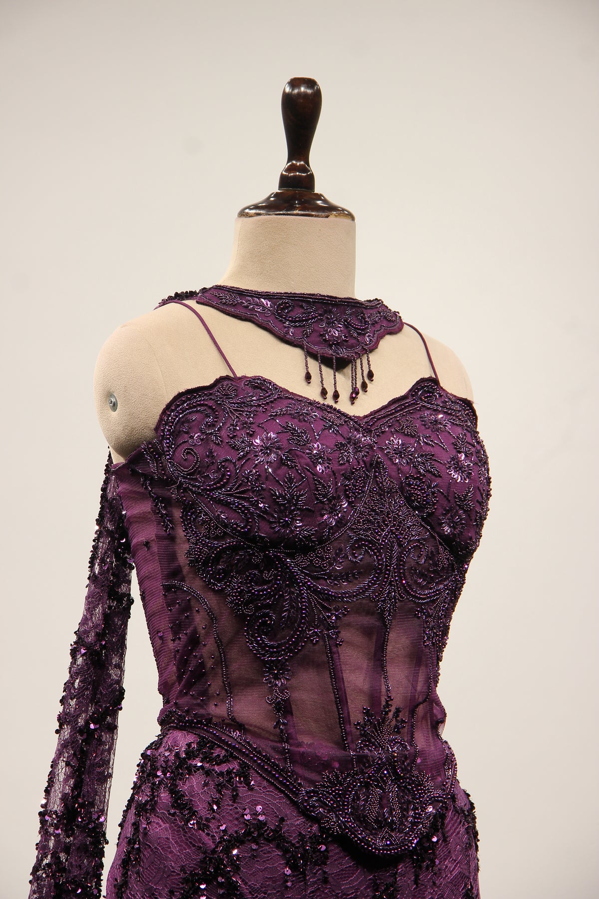 Wine Imported Mermaid Lehenga with Cut Dana & Bead Handwork Corset – other side close-up