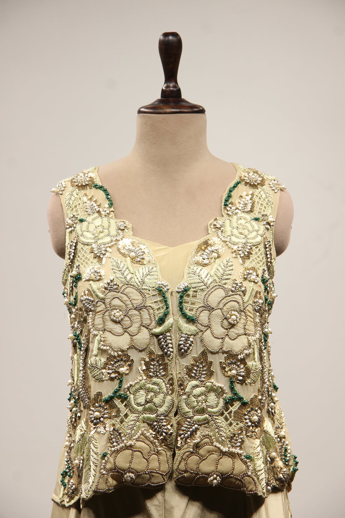 Gold Tissue Long Top Indo Western with Hand Embroidery & Resham – front close-up