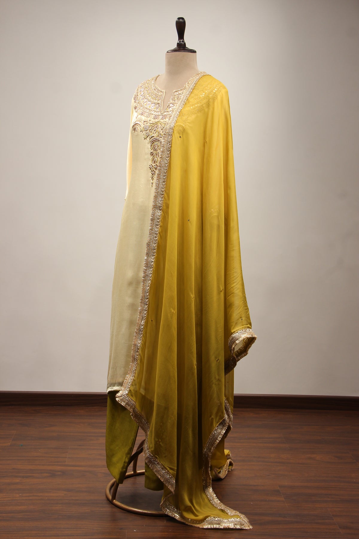 Cream Satin Pant Suit with Hand Embroidery & Gota Patti Handwork Yoke – side view
