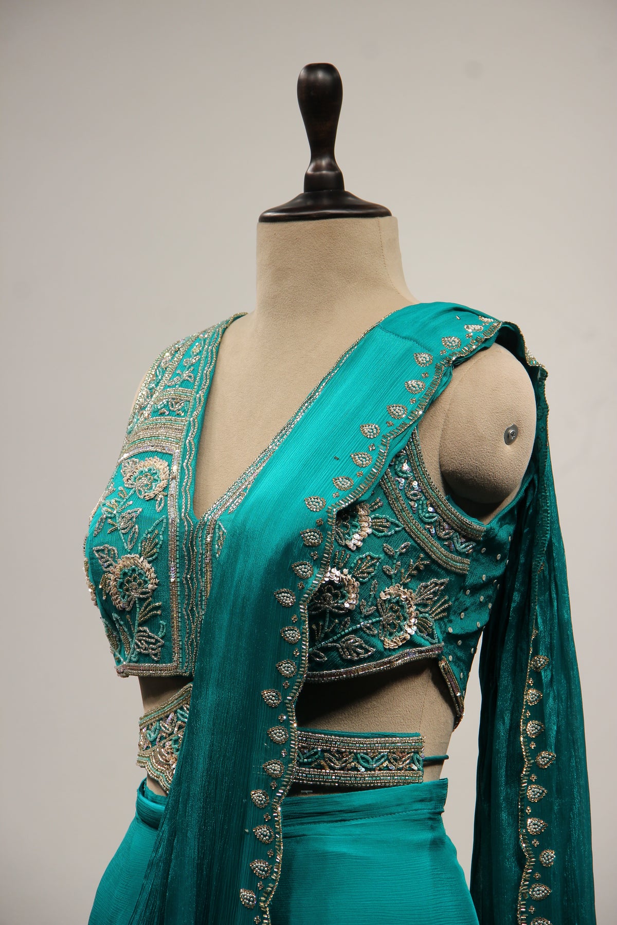 Rama Green Crepe Drape Saree with Cut Dana & Sequin Handwork and Belt – other side close-up