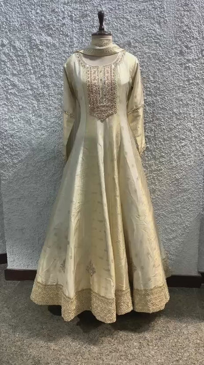 banarasi tissue anarkali embroidred-video