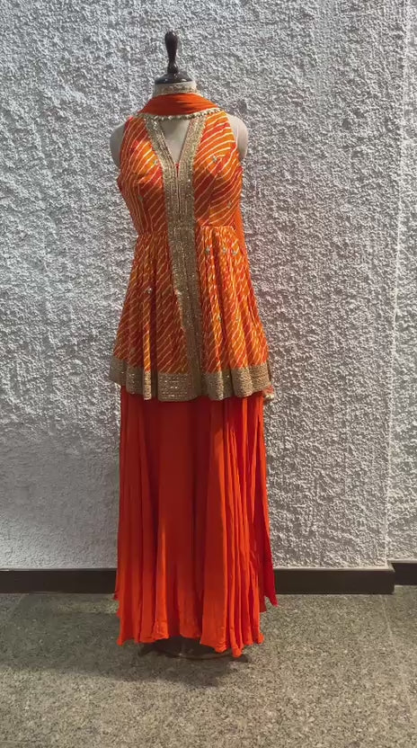 peplum Indo-Western embroidred work dupatta-video