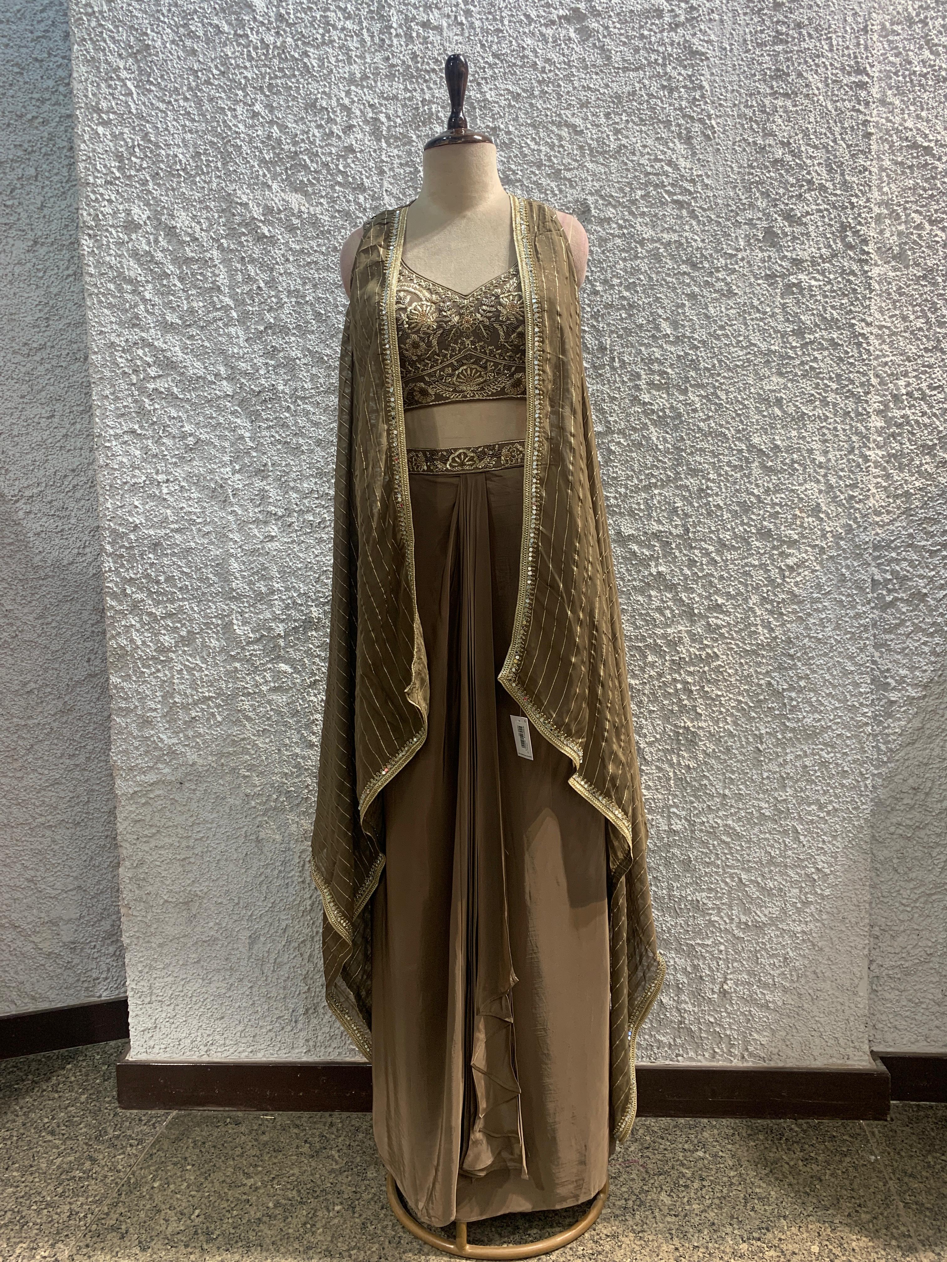 Indo-Western shrug embroidred blouse-main