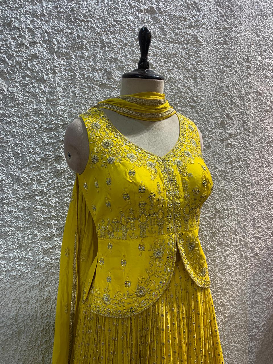 lehenga embroidered mirrorwork blouse-side