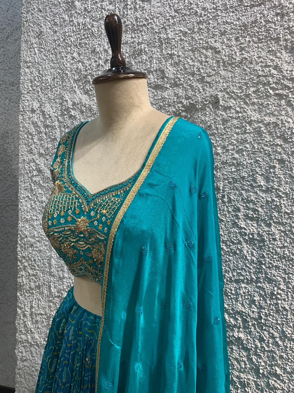 lehariya lehenga embroidred work blouse-side